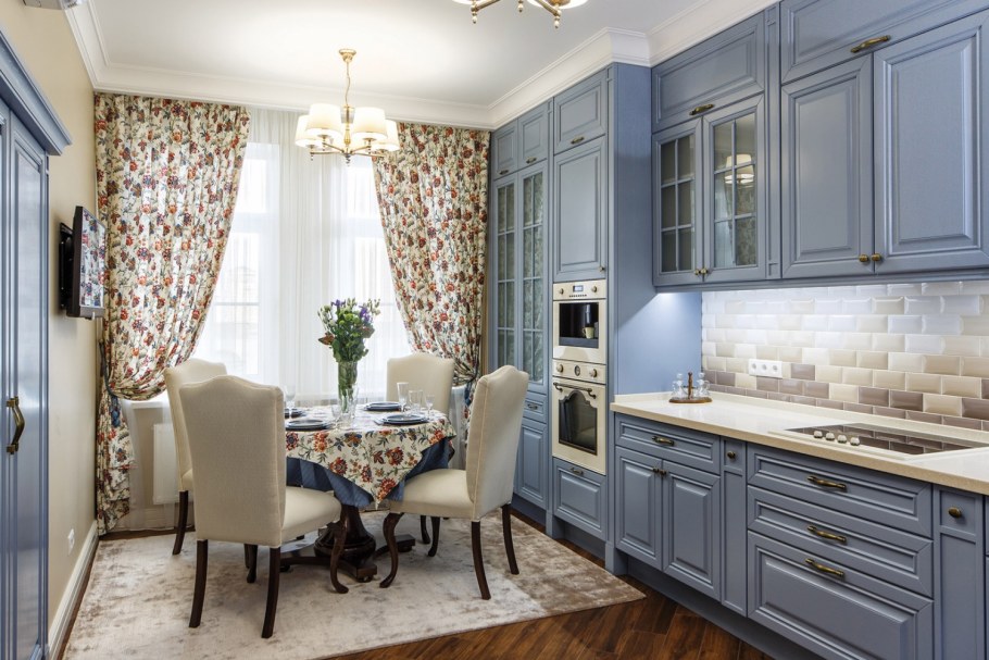 Кухня гостиная 40 кв Неоклассика