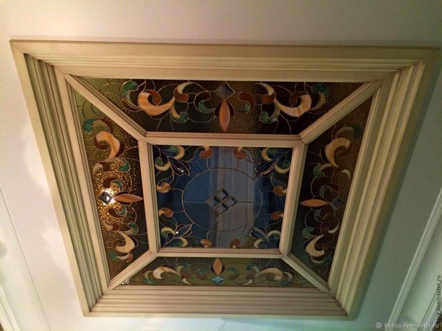 Потолочный витраж Тиффани