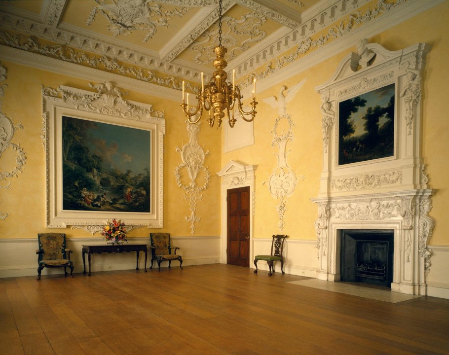 Стиль Ренессанс стены