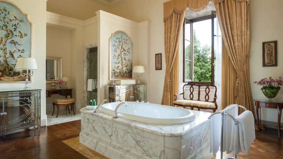 Ванна отель «four Seasons Hotel Firenze» в Флоренции