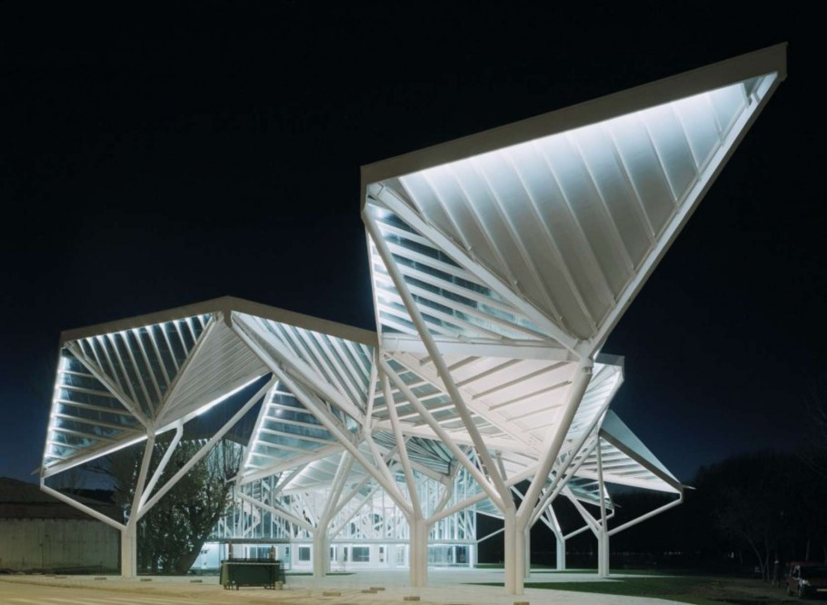 Храм лотоса (Нью-Дели, Индия, Архитектор Фариборз Сахба)