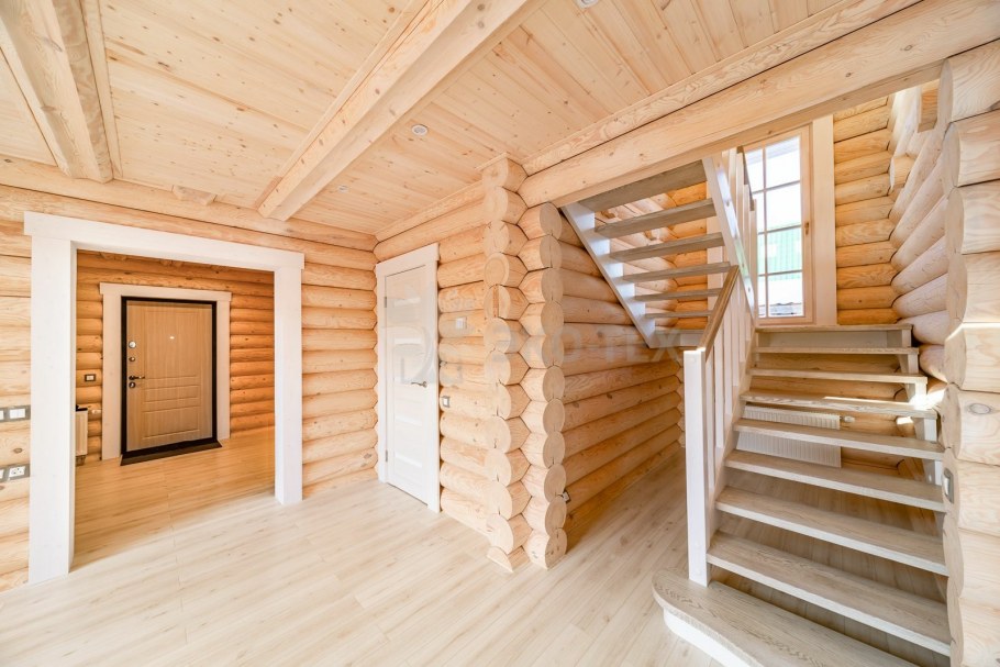 Интерьеры норвежских домов из лафета