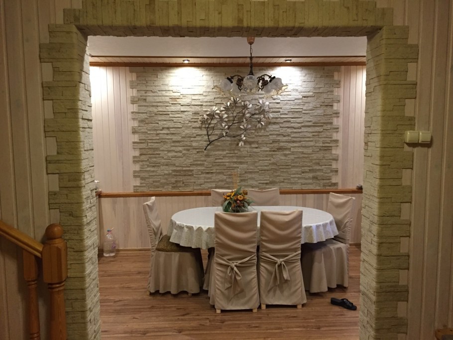 Квадратная арка из декоративного камня