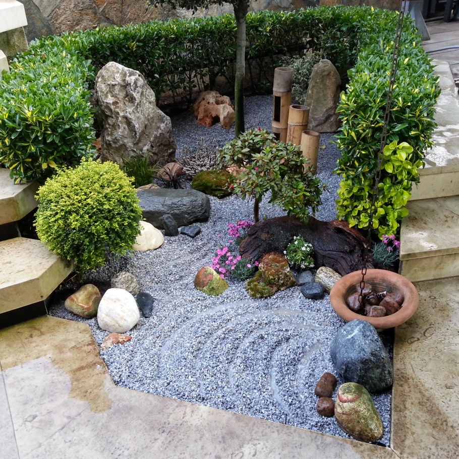 Интерьер сада