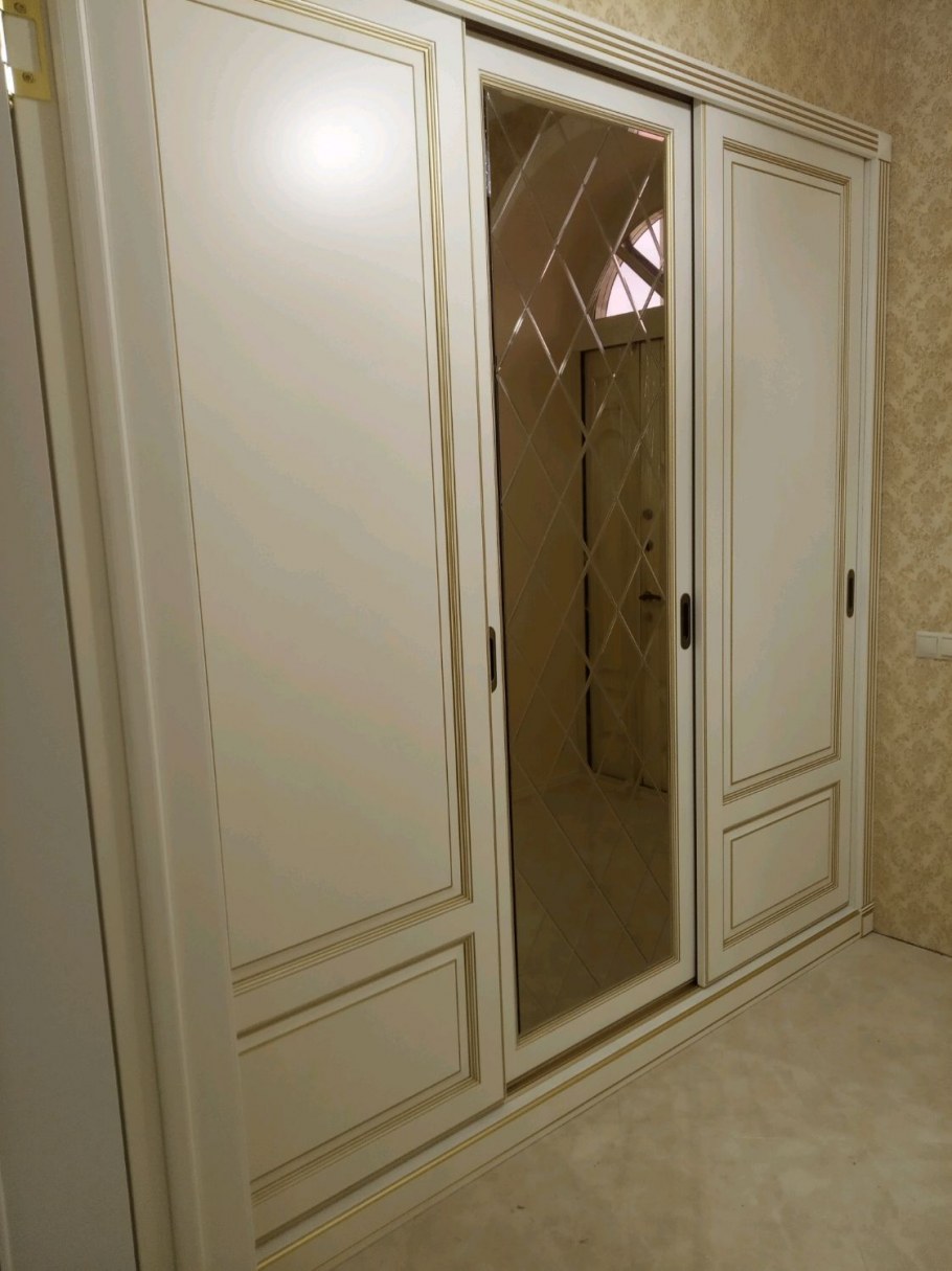 Шкаф купе классика беж120 зеркало
