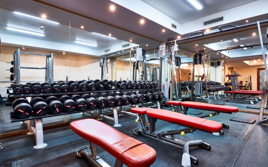 Фитнес центр