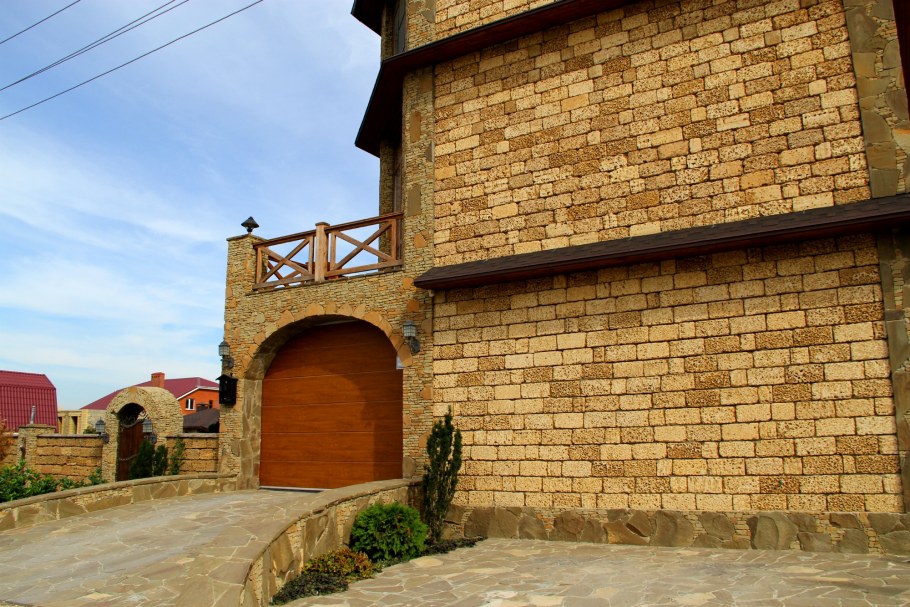 Заборы с ракушечника Крымского