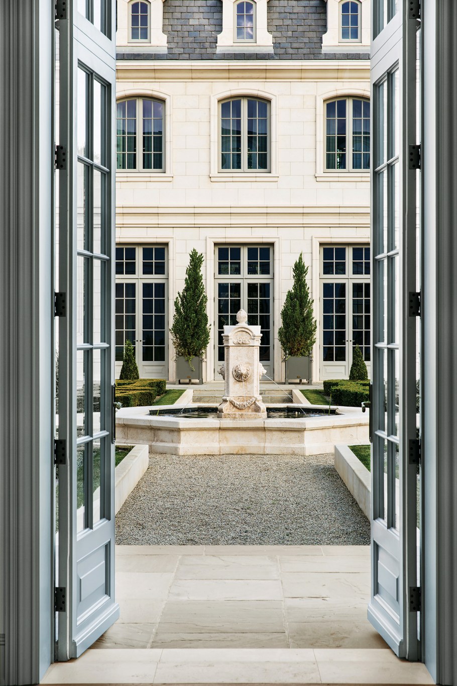 Французский Шато дом