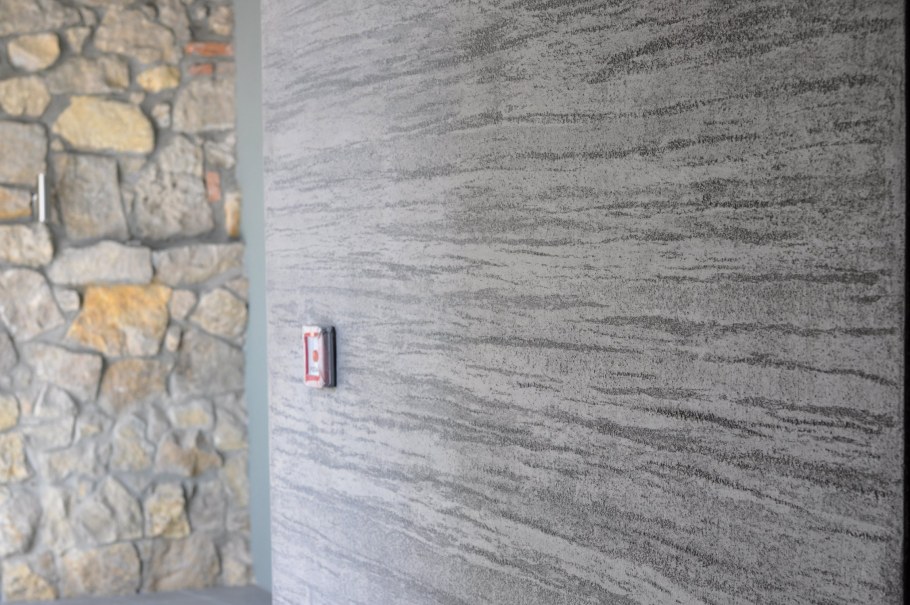 Декоративная штукатурка alure Traverto (Алюр Траверто)