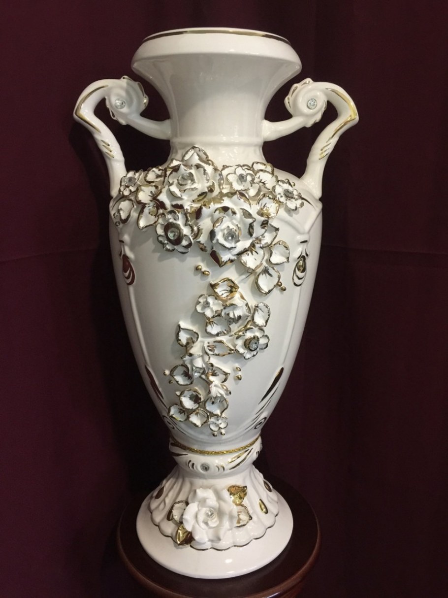 Напольные вазы для цветов