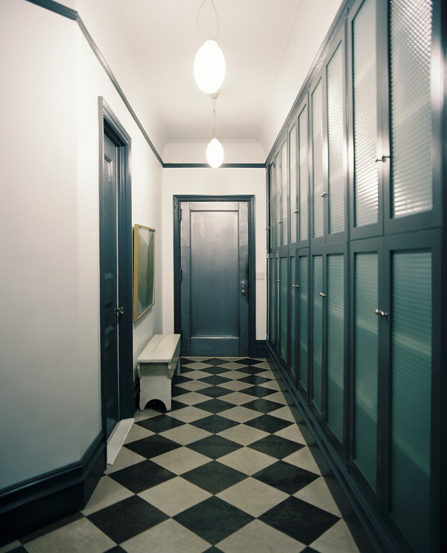 Светильники в коридор и прихожую