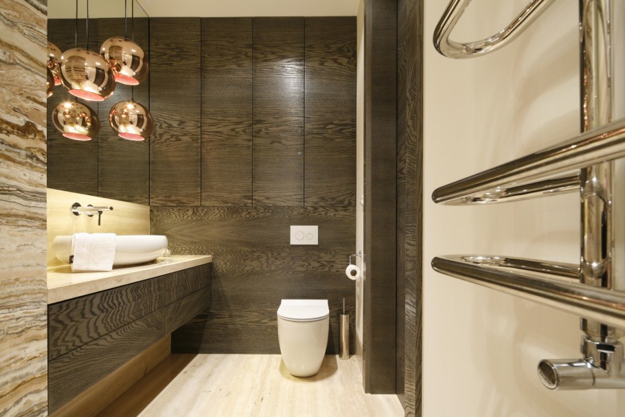 Ванная комната в шоколадных тонах под старину