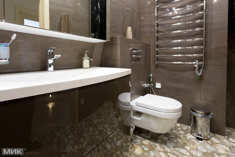 Ванная комната в коричневом цвете