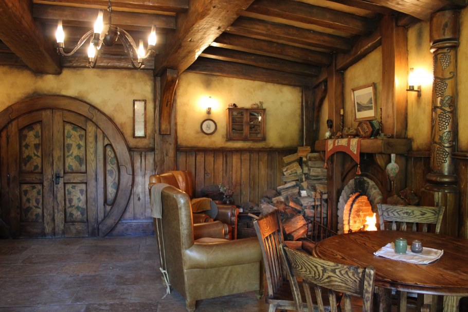 Дом Бильбо Бэггинса интерьер
