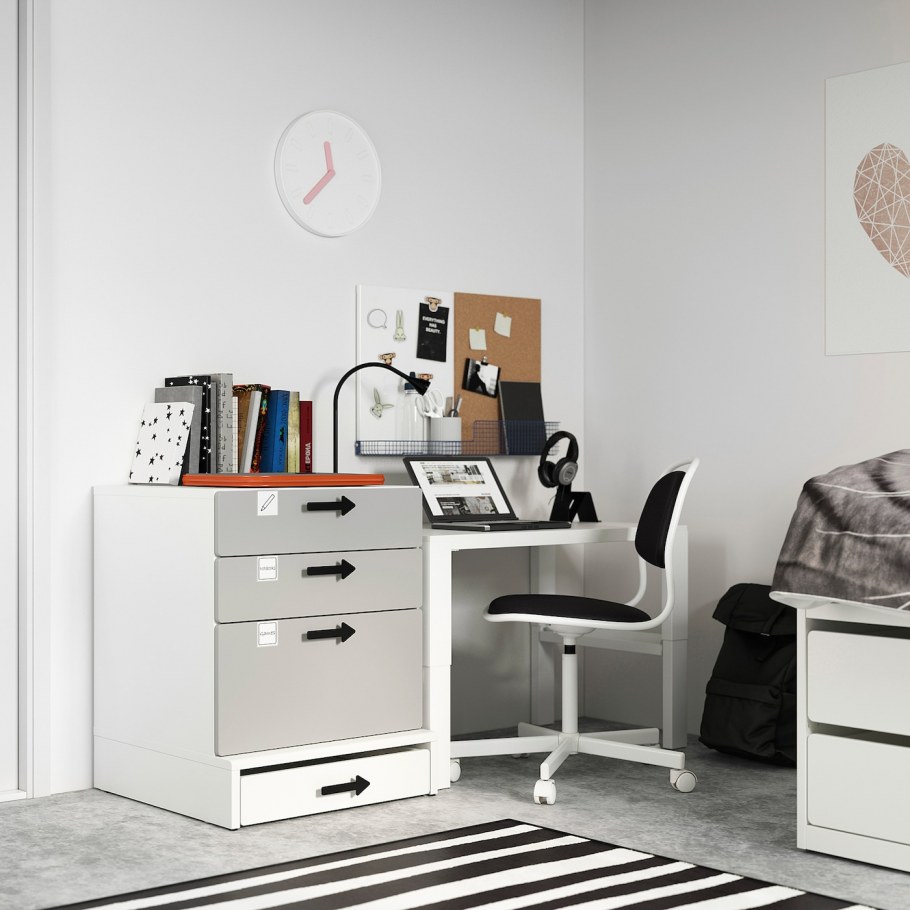 Småstad смостад гардероб