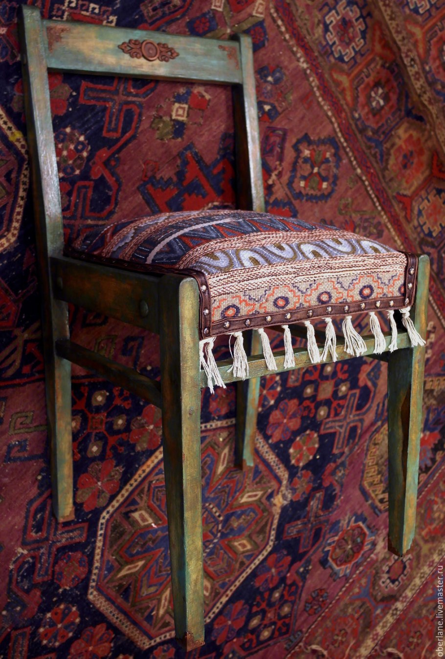 Табуретки в Восточном стиле