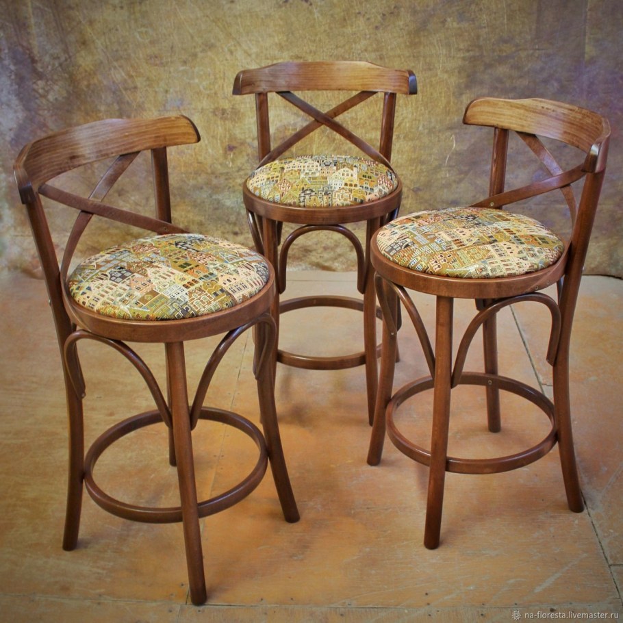 Полубарный стул LMB-1678