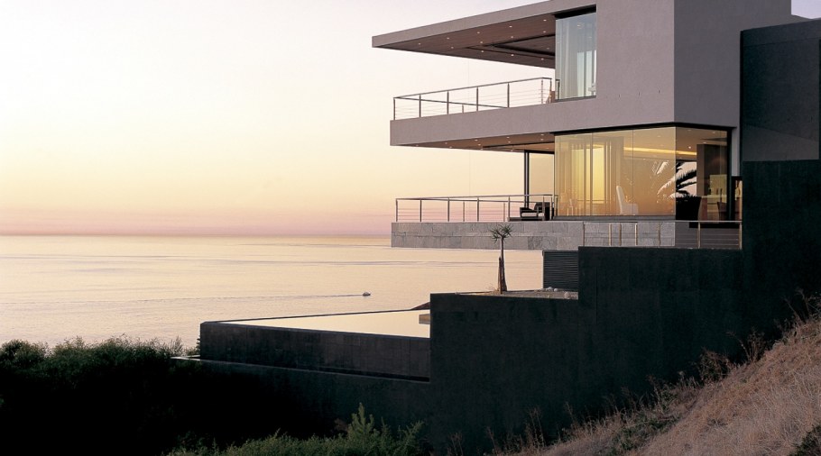 Коттедж у моря