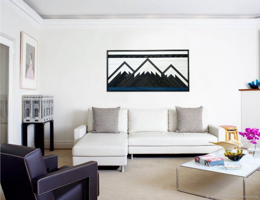 Деревянное панно в интерьере