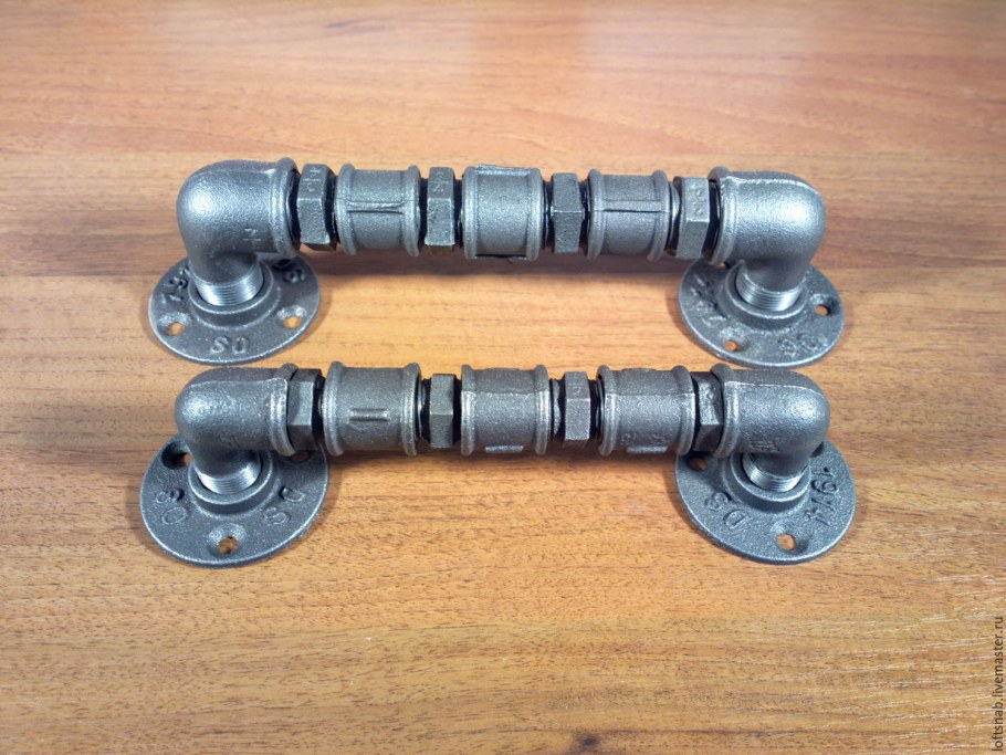 Дверная ручка Индастриал