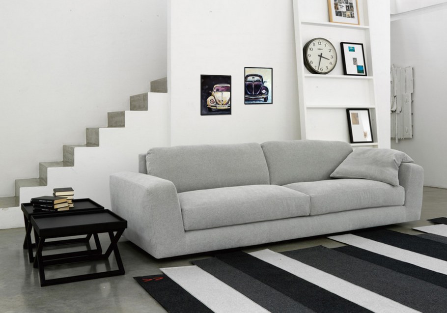 Чехол на 3-х местный диван без подлокотников