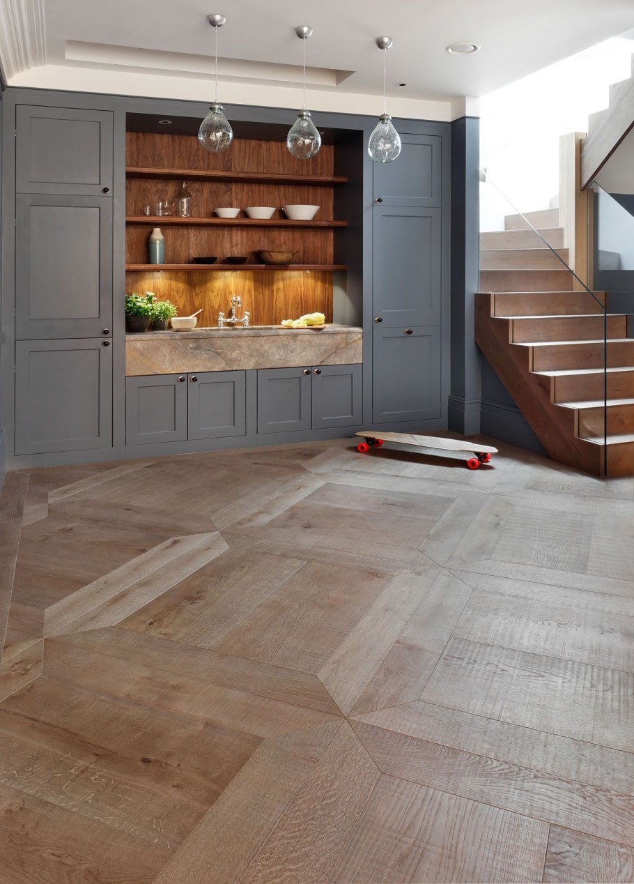 Квадратный ламинат на кухню