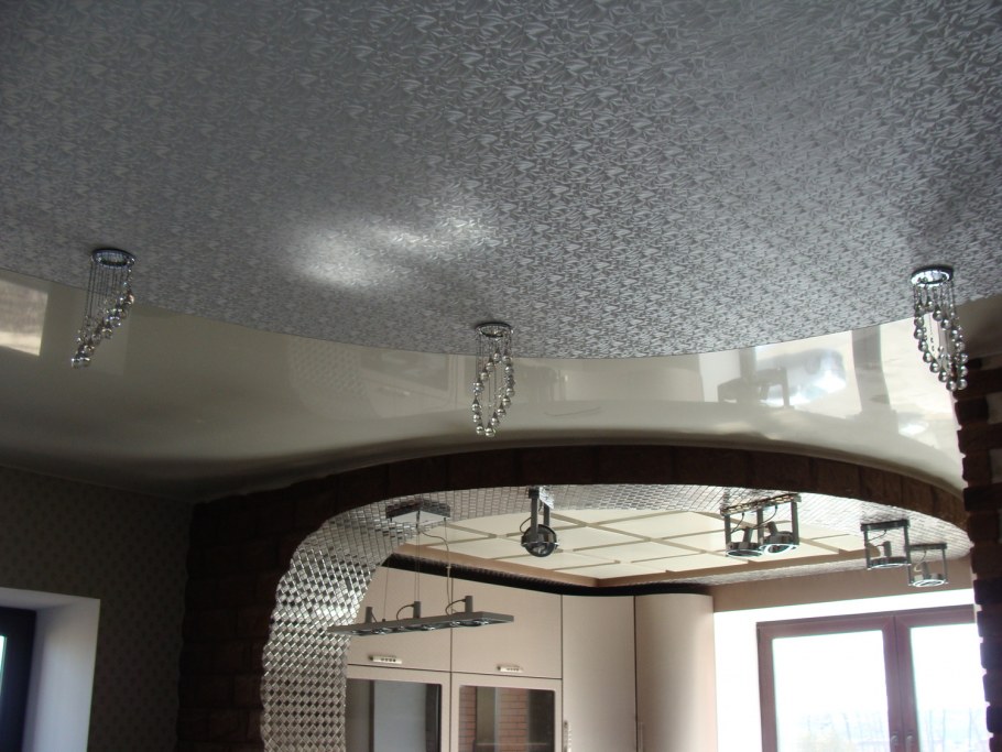 Натяжной потолок Галактика белый