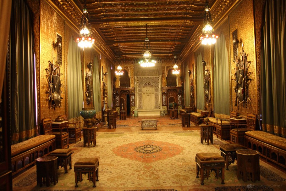 Замок Пелеш в Румынии интерьер