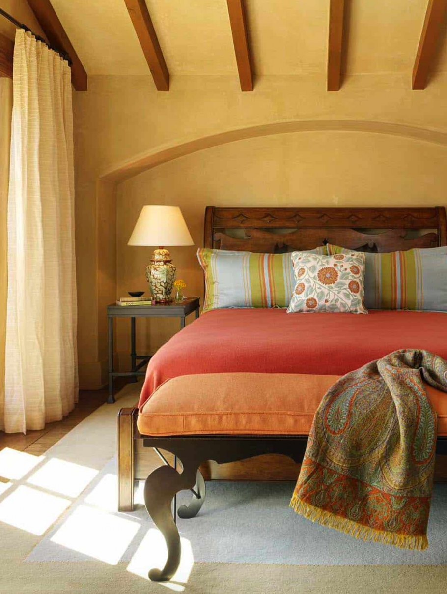 Спальня в средиземноморском стиле