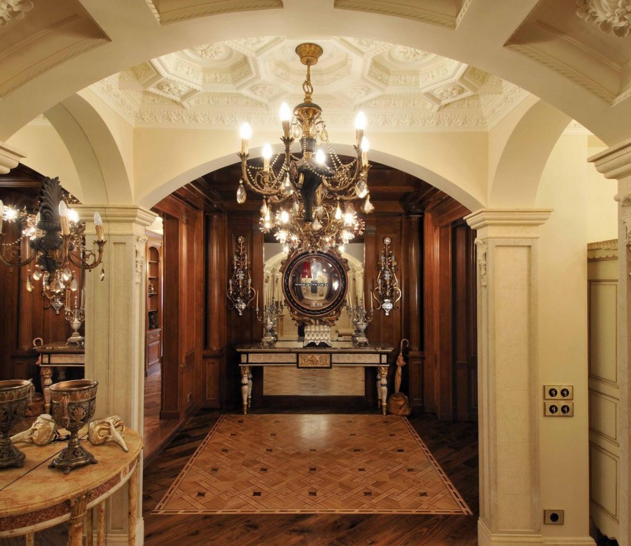 Коридор в особняке