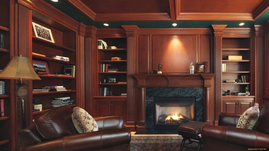 Кабинет с камином