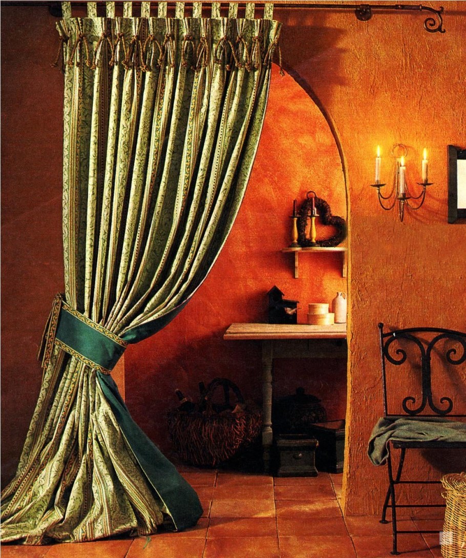 Средневековые шторы