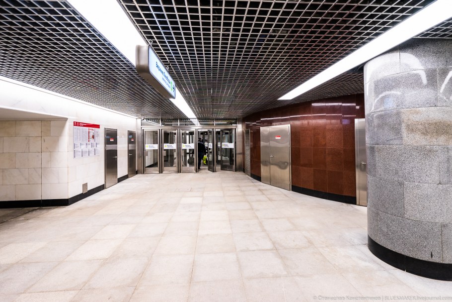 Верхние Лихоборы вестибюль