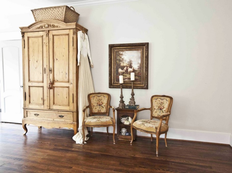 Старинная мебель в современном интерьере