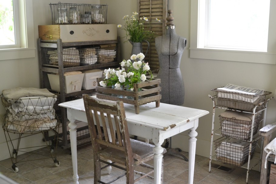 Старинная мебель в современном интерьере