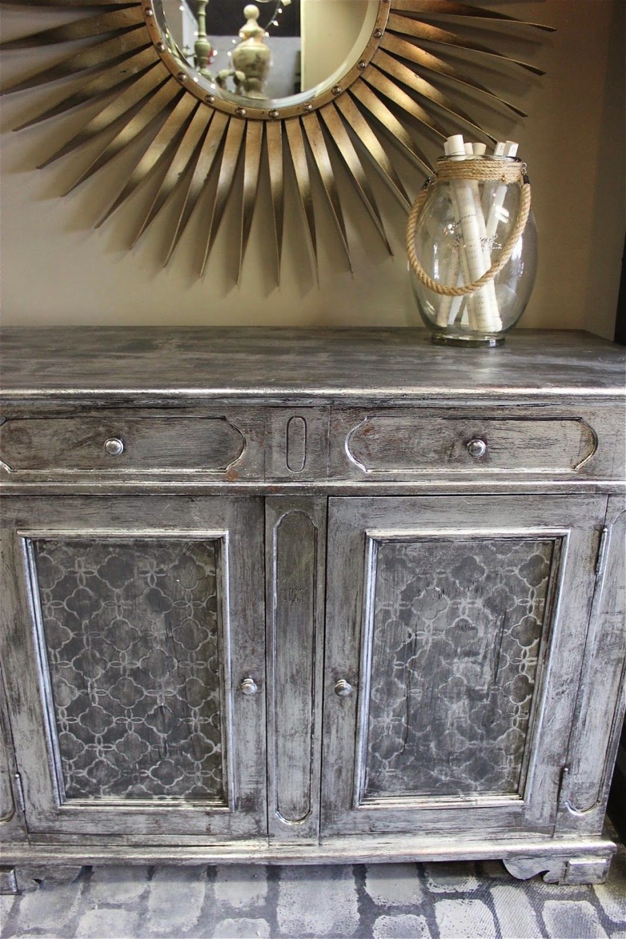 Диван Парасан