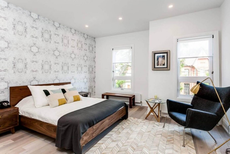 Комбинация обоев для спальни в современном стиле