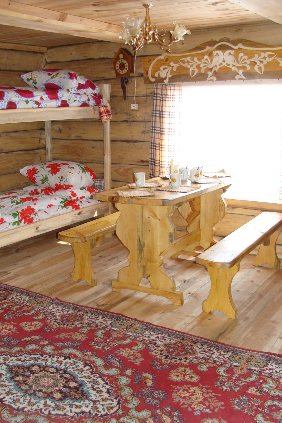 Внутри дома в деревне