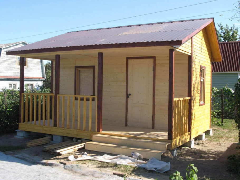 Летний щитовой домик