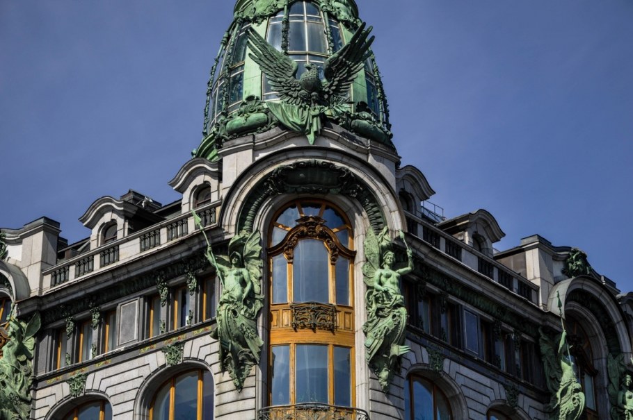 Здание компании Зингер в Санкт-Петербурге