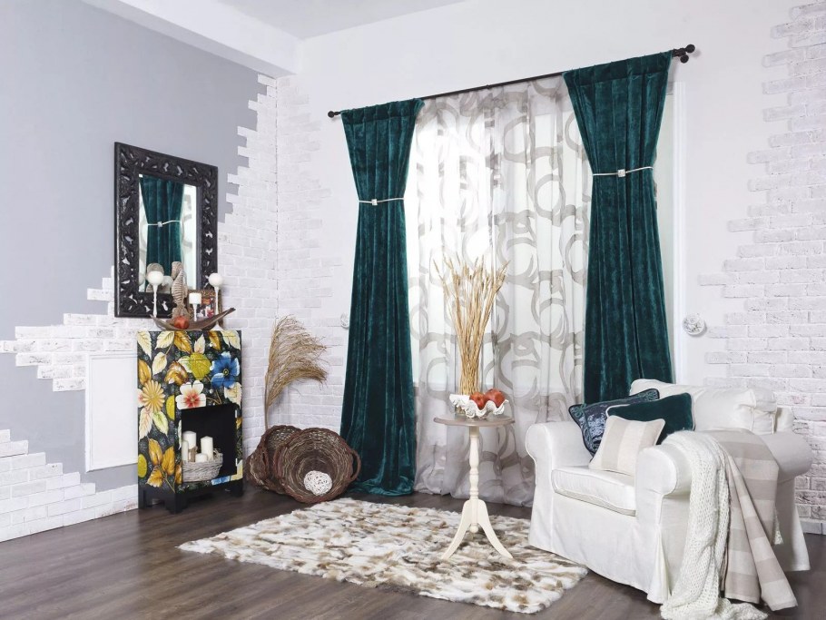 Велюровые гардины в интерьере