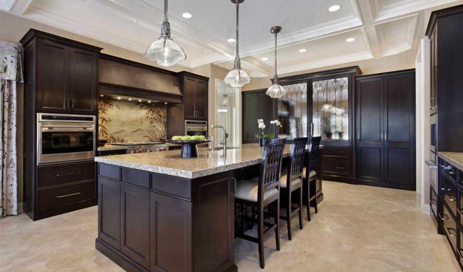 Кухня дорогая современная