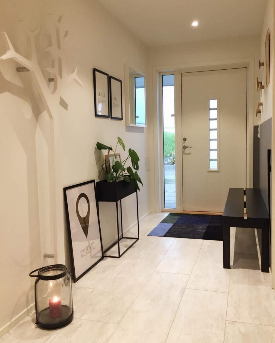 Дизайн прихожей в таунхаусе