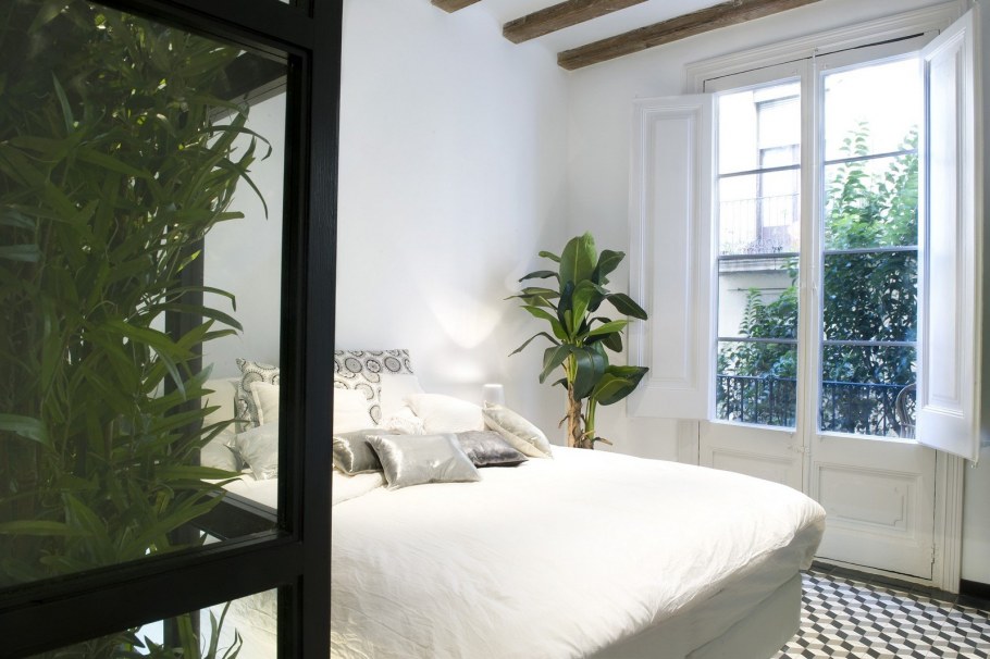 Растения в спальне