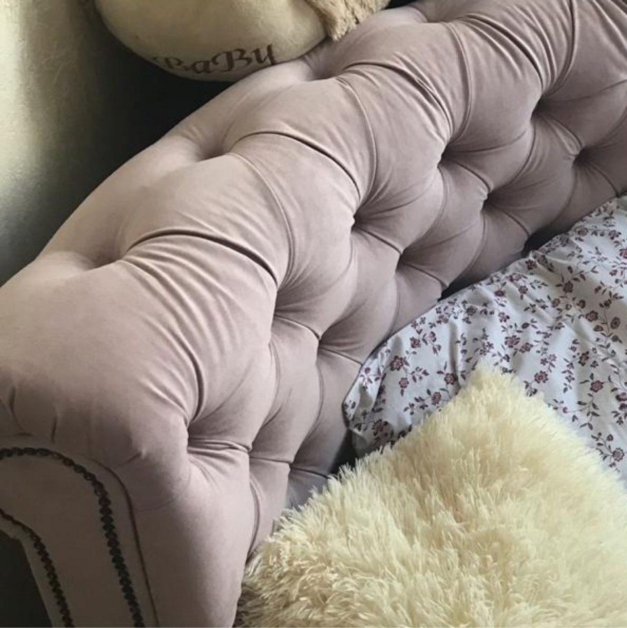 Кровать ткань велюр