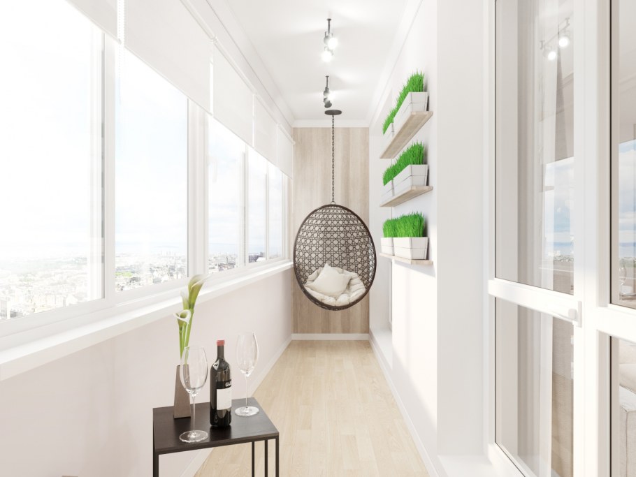 Интерьер лоджии с панорамным остеклением