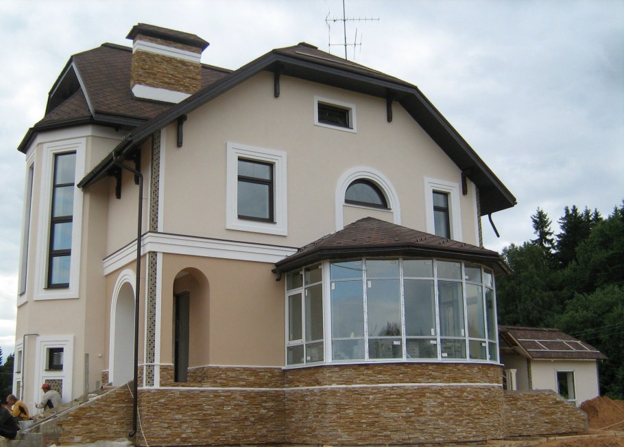 Отделка фасада штукатуркой