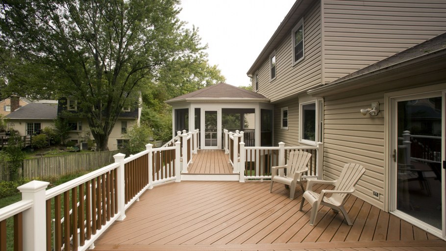 Терраса ДПК крупным планом