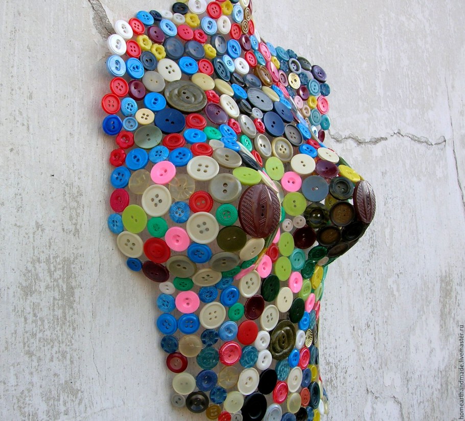 Панно из необычных материалов