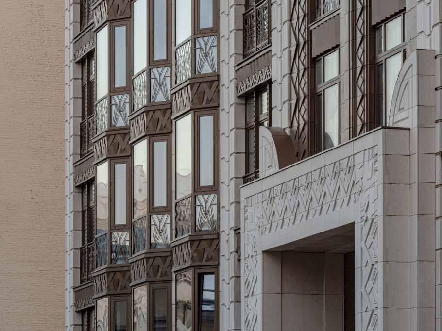 Газетный переулок, д. 13 памятные доски